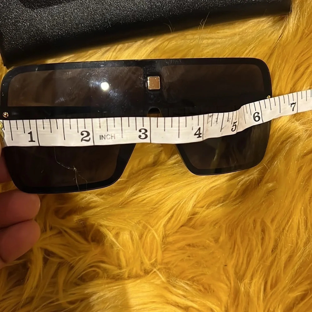 Vintage Fashion Oversized sunglasses with  case - Picture 7 of 11